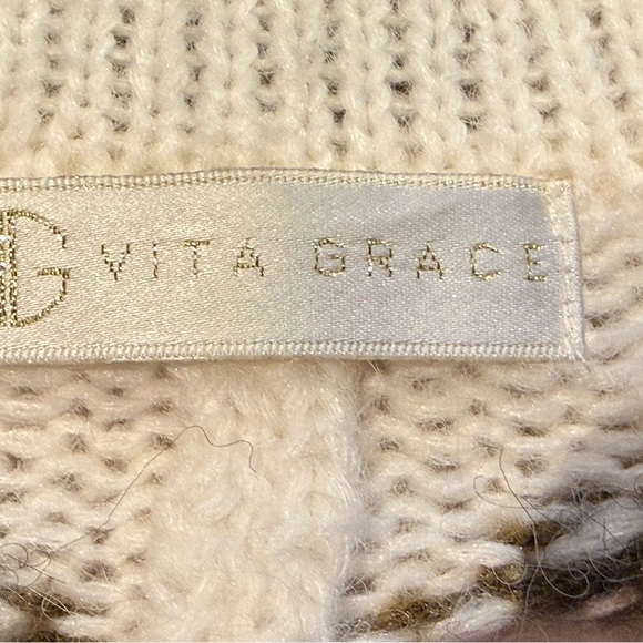 Cozy Multicolor Star Patterned Cardigan - Picture 15 of 16